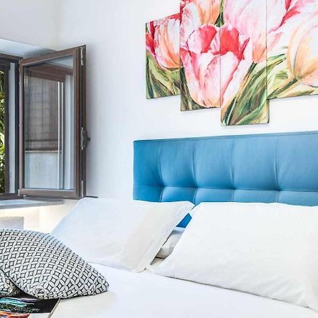 Gocce Villas - Sorrento Elegance Suite ภายนอก รูปภาพ